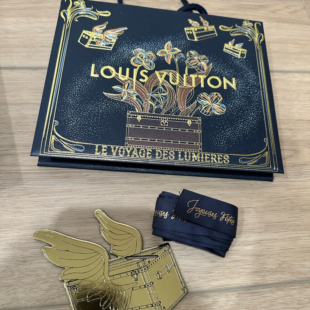 Louis Vuitton Holiday bag
